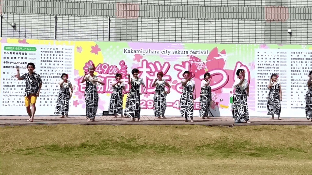 第49回各務原市桜まつり　ステージショー　フラ　アロハ南サークル　アクトス各務原　カ・ウルヴェヒ・オ・ケ・カイ